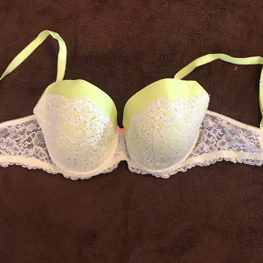 Victoria Secret Dream Angels Bra 36D
